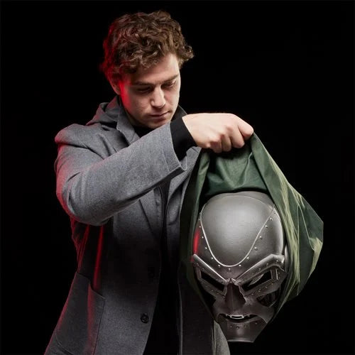 Fantastic Four Marvel Legends Doctor Doom Premium Roleplay Helmet Prop Replica
