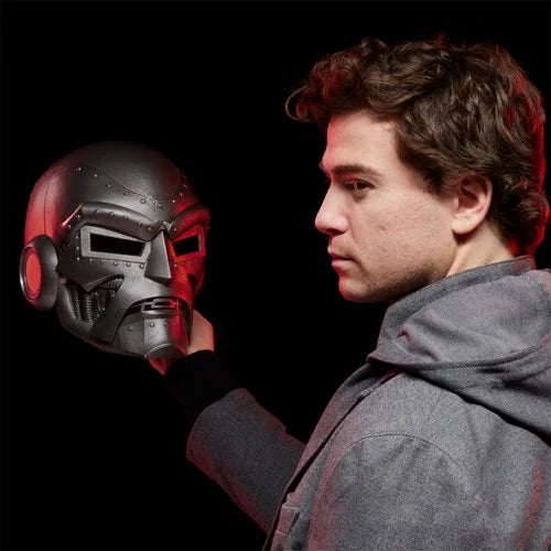 Fantastic Four Marvel Legends Doctor Doom Premium Roleplay Helmet Prop Replica